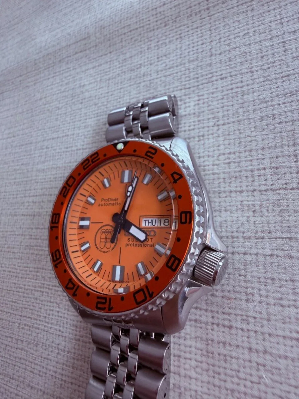 SEIKO DIVERS 7002-700J ORANGE PROFESSIONAL DIAL AUTOMATIC MENS WATCH - Picture 5 of 11